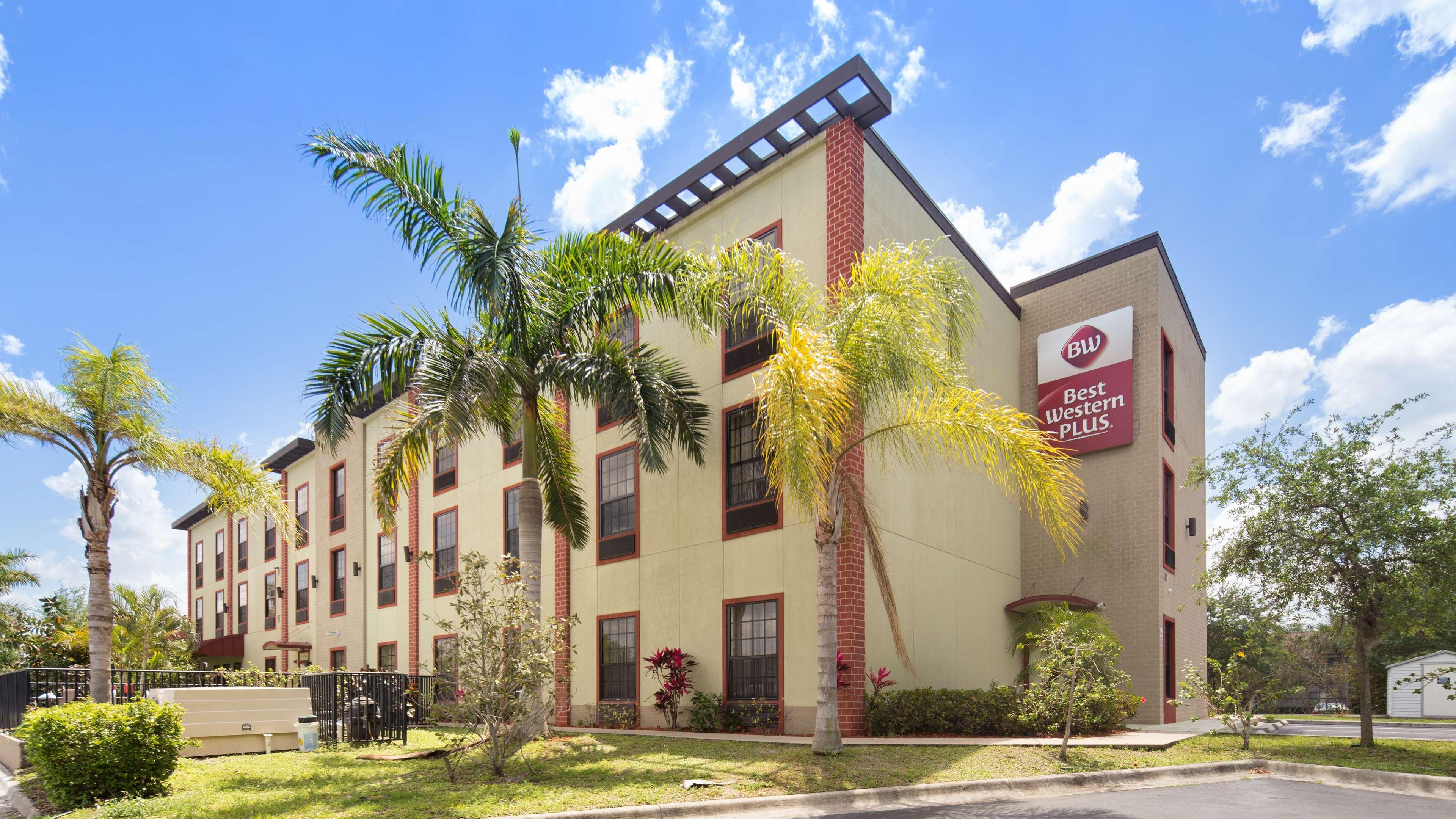 Best Western Plus Bradenton Gateway Hotel Екстериор снимка